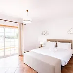 Esta - Tennis Court And Pool Villa Albufeira