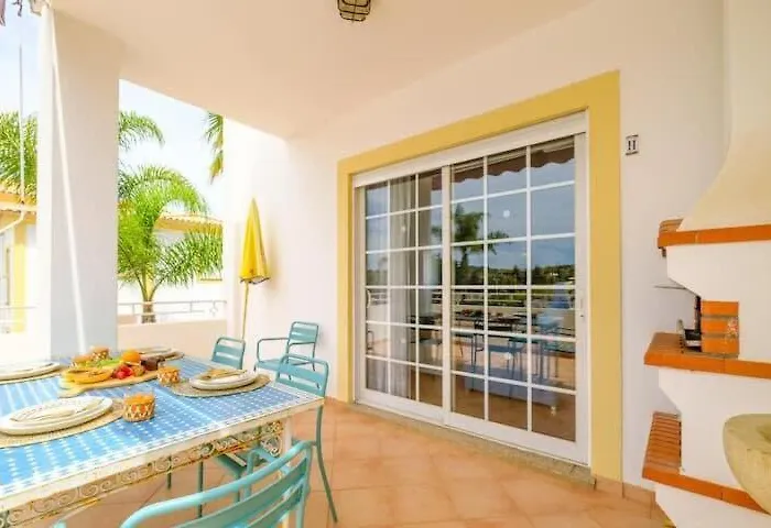 Esta - Tennis Court And Pool Villa Albufeira