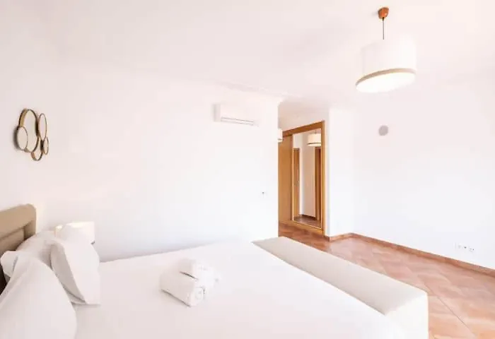 Esta - Tennis Court And Pool Villa