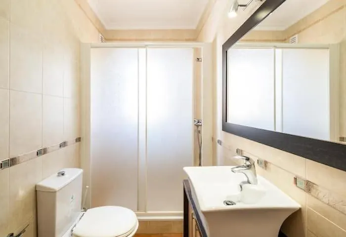 Esta - Tennis Court And Pool *